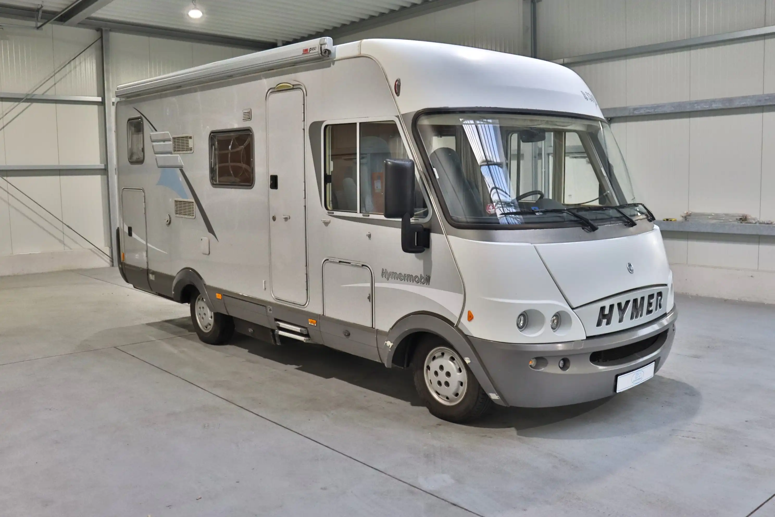 HYMER-ERIBA B 524